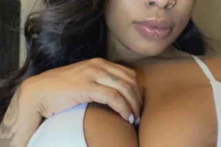 Pretty Wet Petite 💕💦 - 29 - Image 2