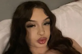 NUDE STRIPPER💦 LEAVING SOON⏳ NO SEX, NO HEAD!! WHITE GIIRL ❄🐇‼NO SEX ‼ WETTEST PINK PUSSY OUT🍑💦💋🍬 - Image 1