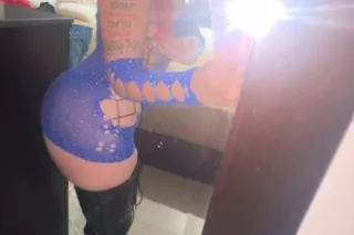 FRESNO | AVAILABLE 🖤🩵 PETITE PRINCESS 🩷👸🏻 | JUICIEST 🍒 CHERRIE EVER! 😈🔥5⭐ EXPERIENCE!! + CARDATE + OUTCALLS 🏠 AVAILABLE ✅ READY TO PLAY & PLEASE 💦 - Image 3